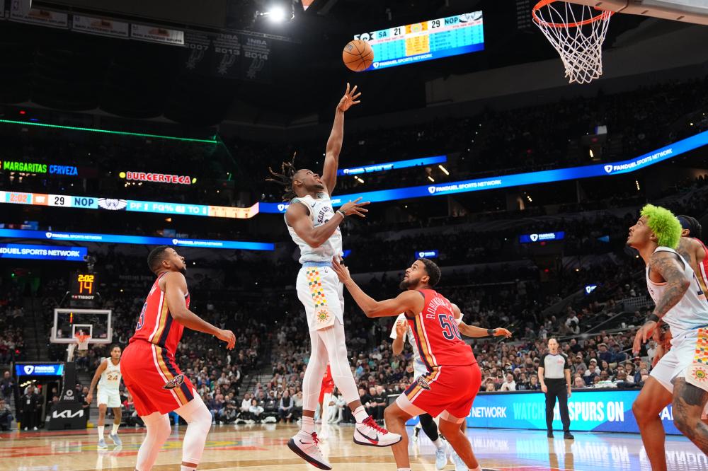 更是对中华 更是对中华