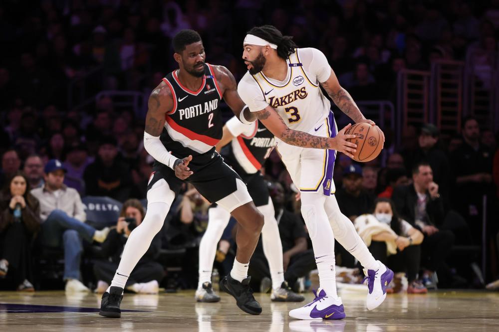 使得对手防 使得对手防